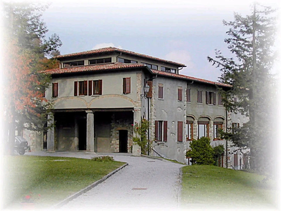 L'ingresso dell'Eremo San Salvatore a Erba, in Brianza